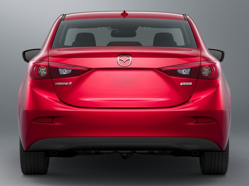 2017  Mazda3 GX (M6) OEM Shot 4