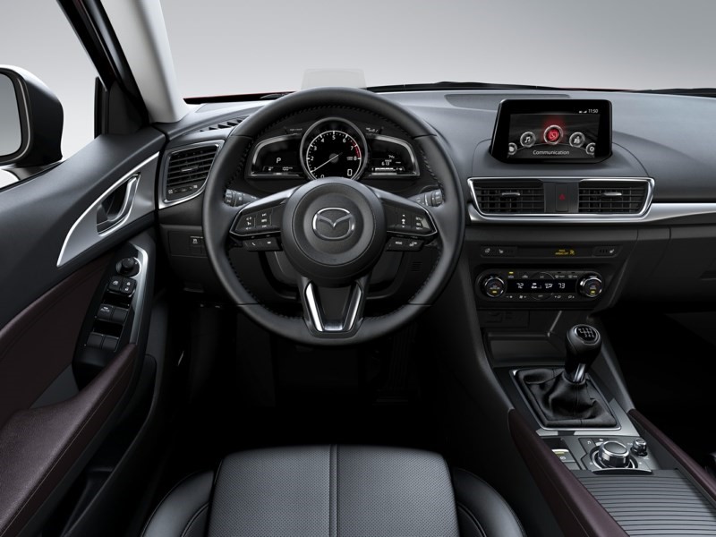 2017  Mazda3 GX (M6) OEM Shot 6