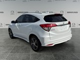 2019 Honda HR-V Touring image 3