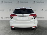 2019 Honda HR-V Touring image 4