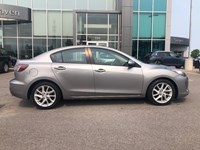 2012  Mazda3 GT | Leather, Nav & 2 Sets of Wheels