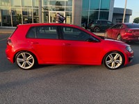 2015 Volkswagen Golf 1.8 TSI Highline | 2 Sets of Wheels Included!