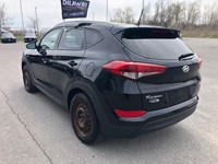2016 Hyundai Tucson AWD 2.0L Premium | 2 Sets of Wheels Included!