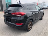 2016 Hyundai Tucson AWD 2.0L Premium | 2 Sets of Wheels Included!