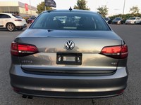 2016 Volkswagen Jetta Trendline | 2 Sets of Wheels Included!