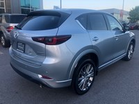 2022 Mazda CX-5 Signature AWD