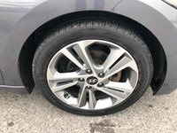 2018 Hyundai Elantra GLS | 2 Sets of Wheels