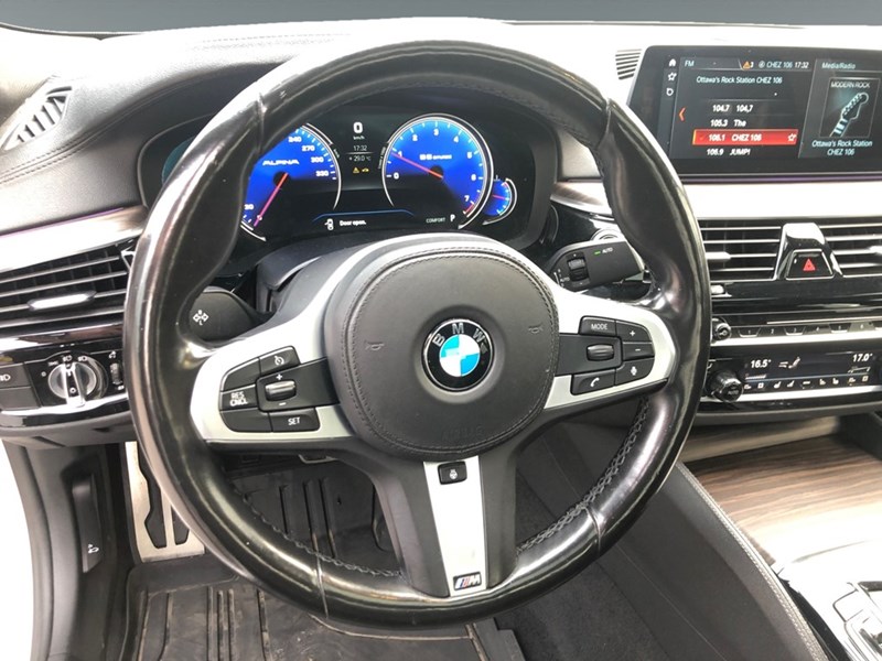2017 BMW 530 4dr Sdn 530i xDrive AWD