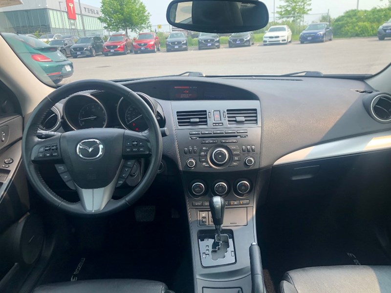 2012  Mazda3 GT | Leather, Nav & 2 Sets of Wheels