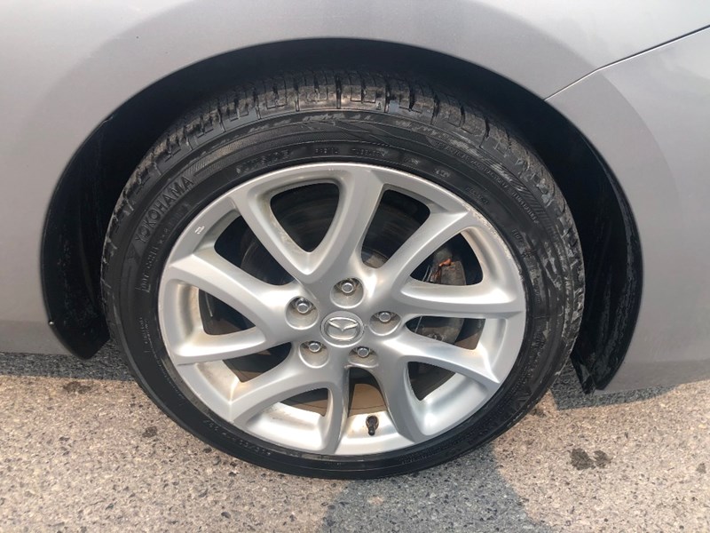 2012  Mazda3 GT | Leather, Nav & 2 Sets of Wheels
