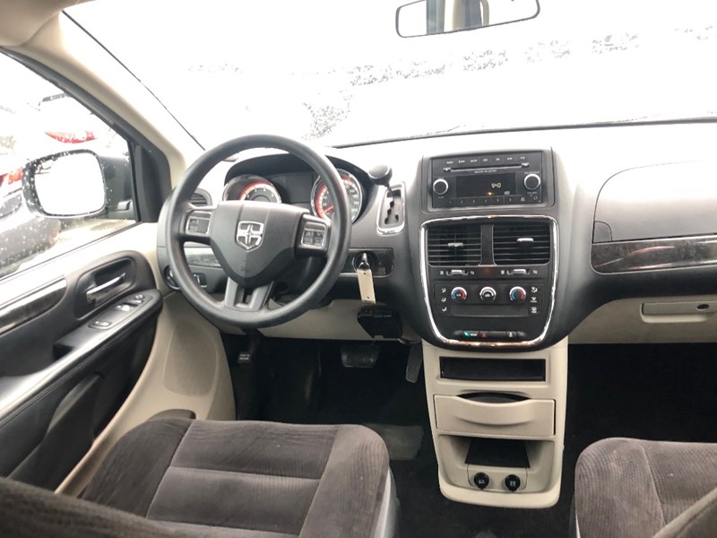 2014 Dodge Grand Caravan SE/CVP | 2 Sets of Wheels Included!