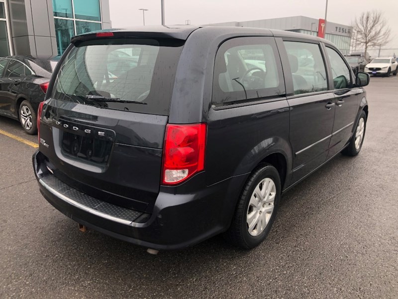 2014 Dodge Grand Caravan SE/CVP | 2 Sets of Wheels Included!