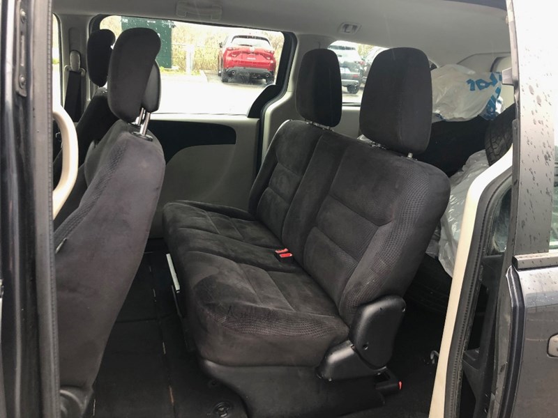 2014 Dodge Grand Caravan SE/CVP | 2 Sets of Wheels Included!