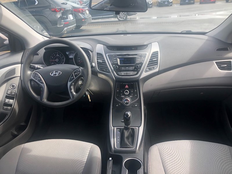 2014 Hyundai Elantra 4dr Sdn Auto GL