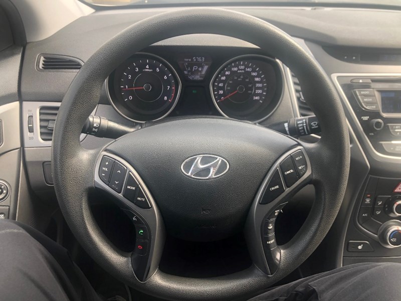 2014 Hyundai Elantra 4dr Sdn Auto GL