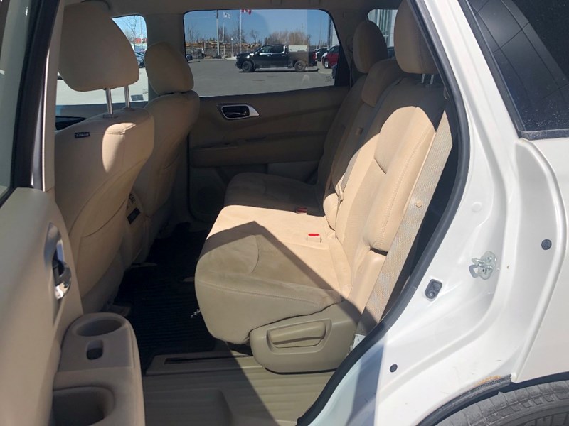 2014 Nissan Pathfinder S 4WD