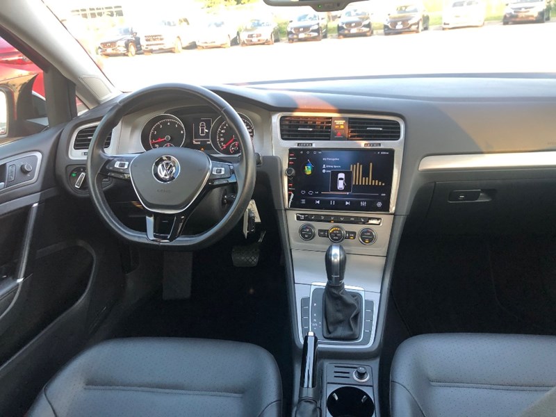 2015 Volkswagen Golf 1.8 TSI Highline | 2 Sets of Wheels Included!