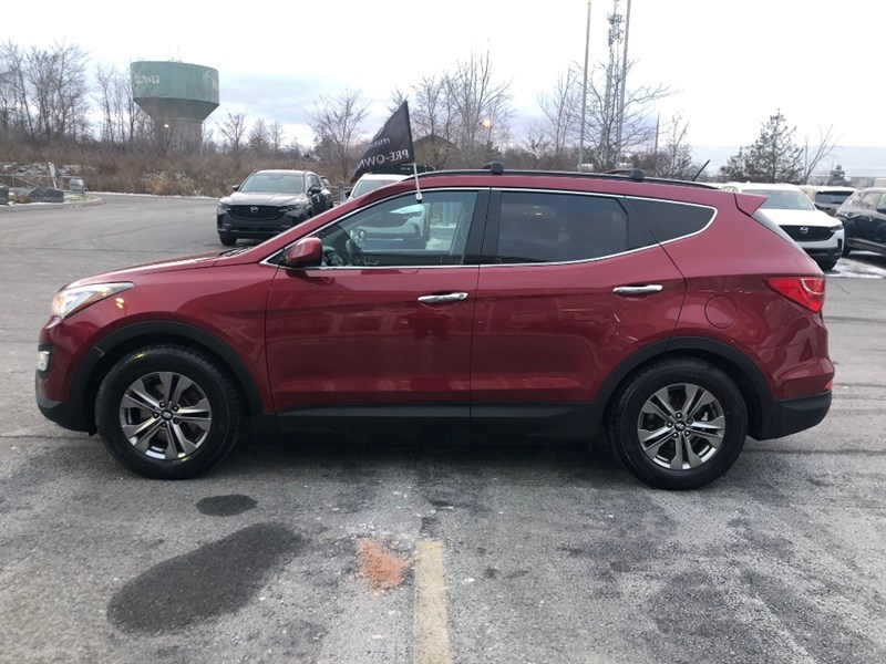 2016 Hyundai Santa Fe Sport w/ Hitch and Wiring