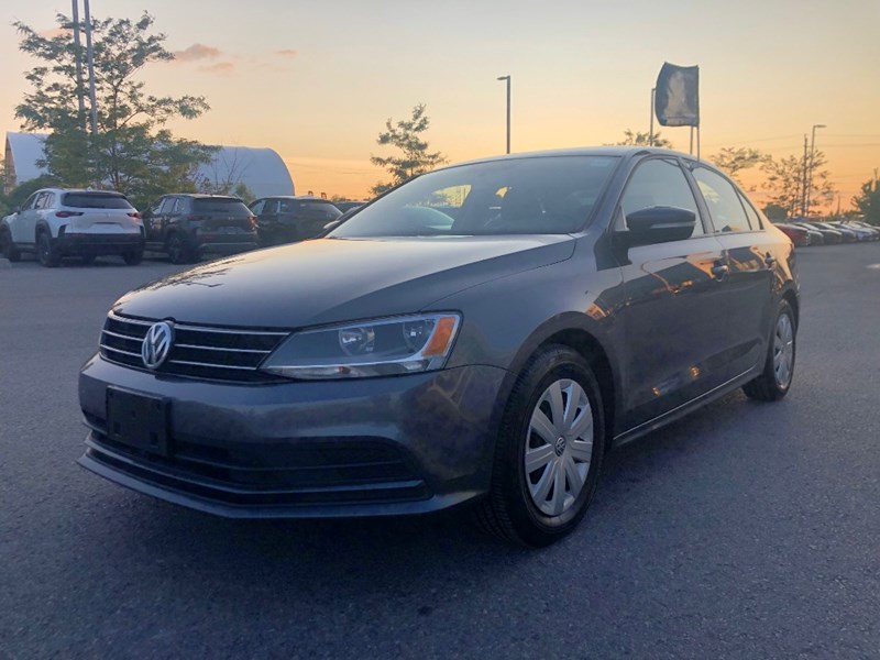 2016 Volkswagen Jetta Trendline | 2 Sets of Wheels Included!