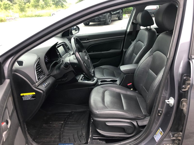 2018 Hyundai Elantra GLS | 2 Sets of Wheels
