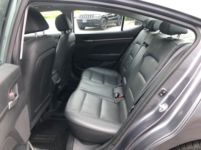 2018 Hyundai Elantra GLS | 2 Sets of Wheels