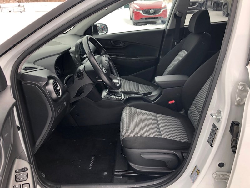 2020 Hyundai Kona Trend AWD w/Two-Tone Roof