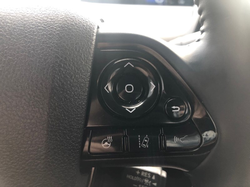 2020 Toyota Prius Prime Upgrade Auto | 2 Sets of Wheels Included!