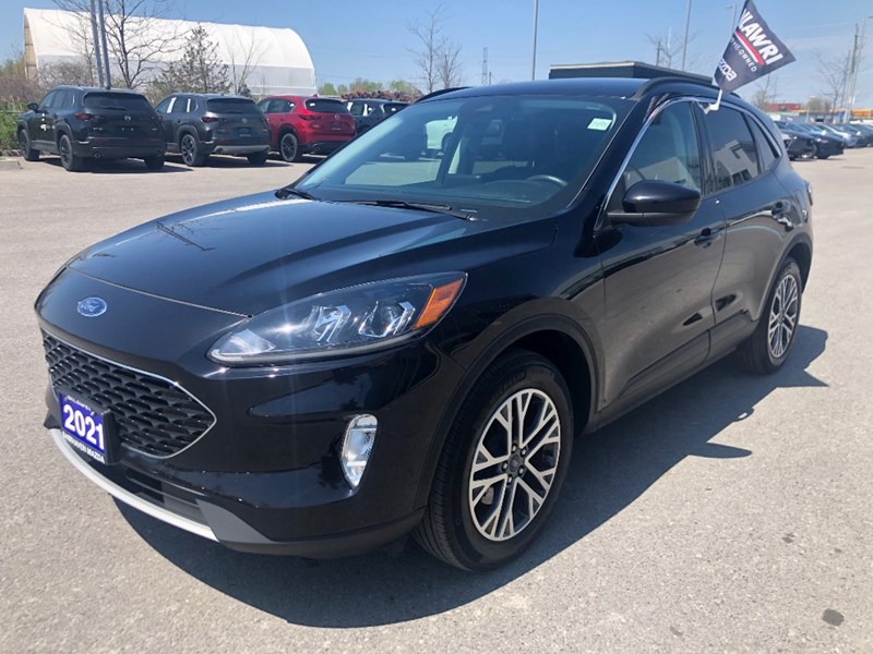 2021 Ford Escape SEL AWD | 2 Sets of Wheels Included!