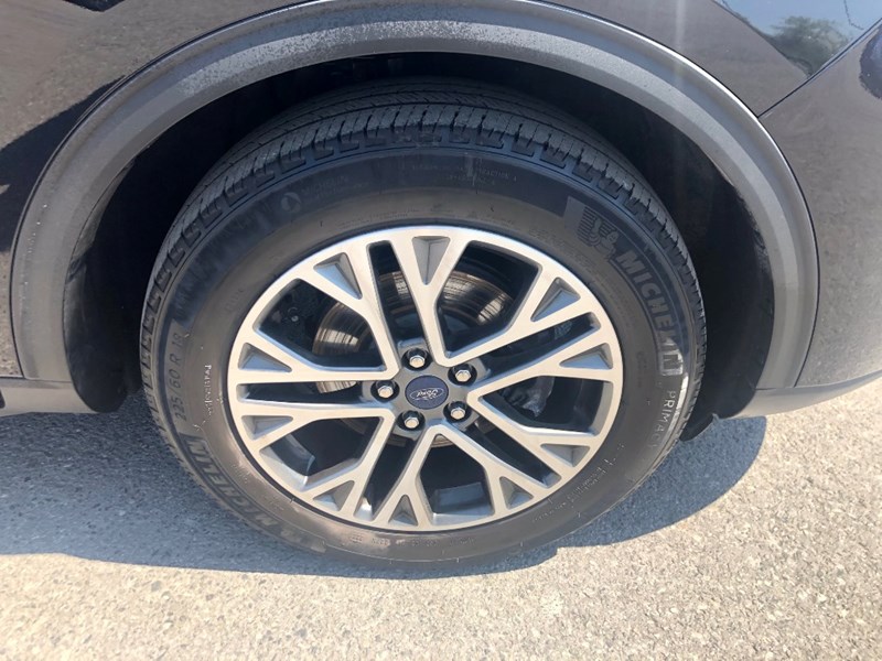 2021 Ford Escape SEL AWD | 2 Sets of Wheels Included!