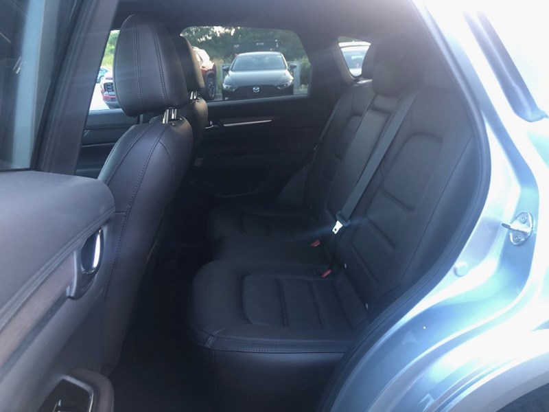 2022 Mazda CX-5 Signature AWD