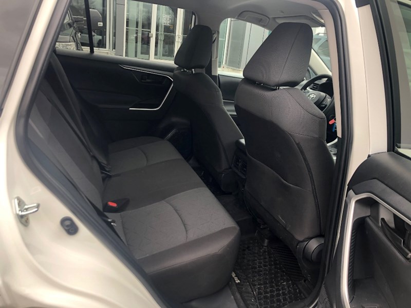 2023 Toyota RAV4 LE AWD