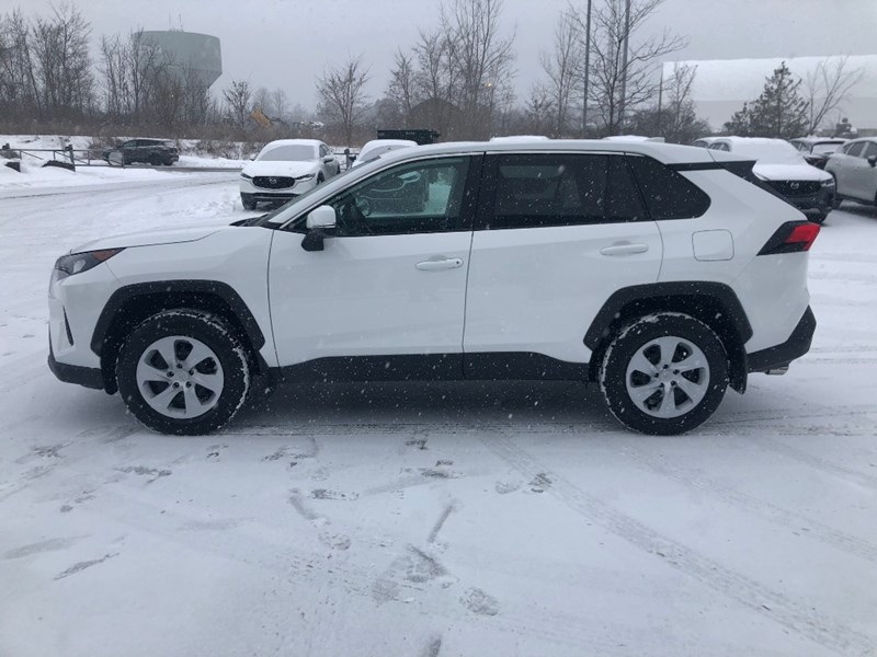 2023 Toyota RAV4 LE AWD
