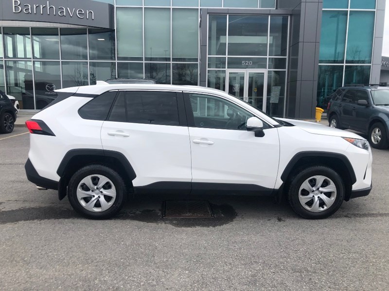 2023 Toyota RAV4 LE AWD
