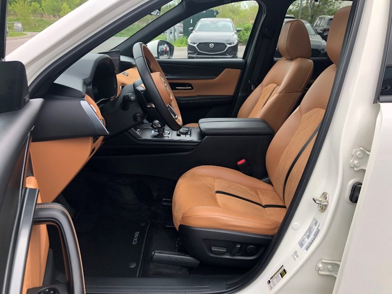 2024 Mazda CX-90 MHEV Signature AWD