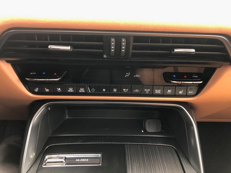 2024 Mazda CX-90 MHEV Signature AWD