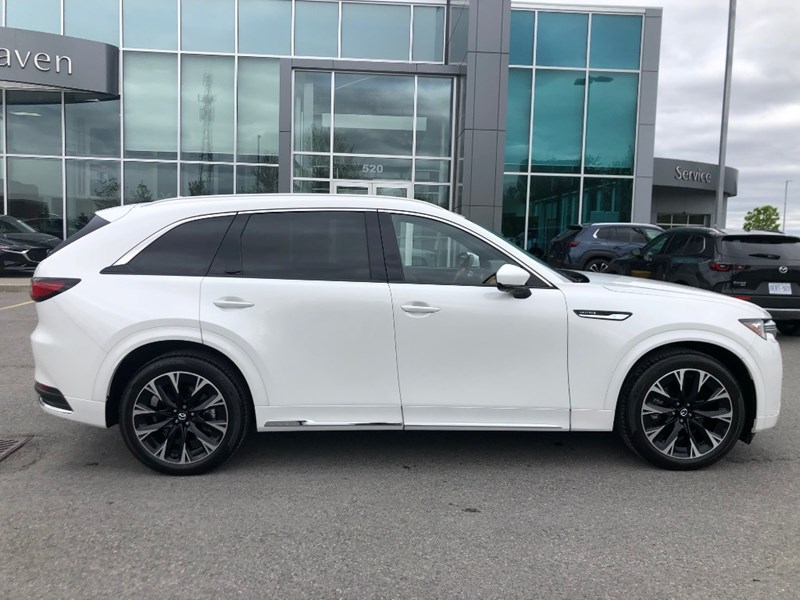 2024 Mazda CX-90 MHEV Signature AWD