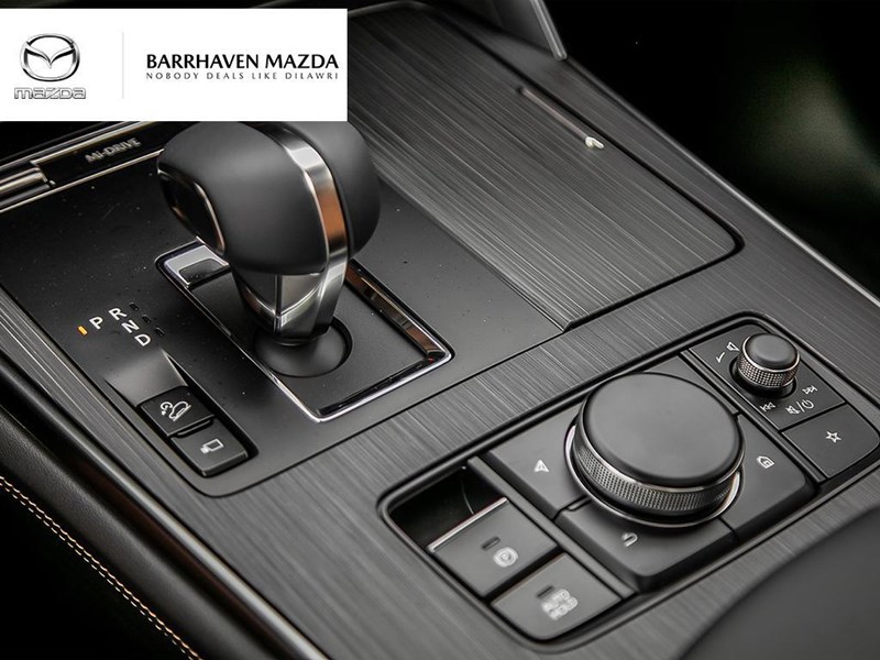 2025 Mazda CX-70 MHEV Signature AWD | IN STOCK |