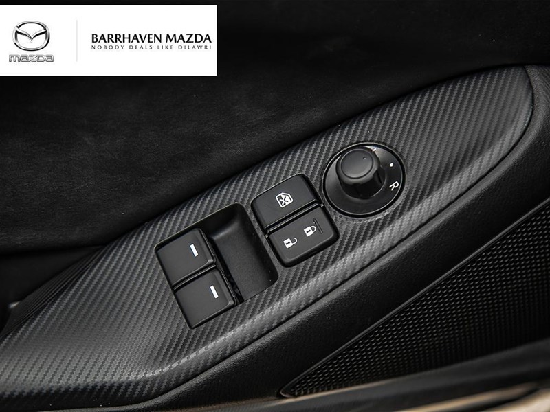 2025 Mazda MX-5 RF GT Auto