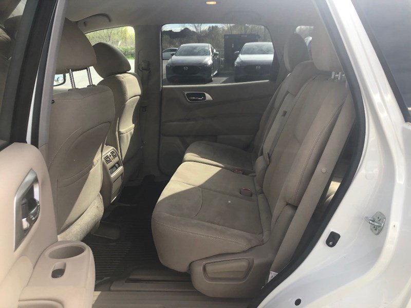 2014 Nissan Pathfinder S 4WD