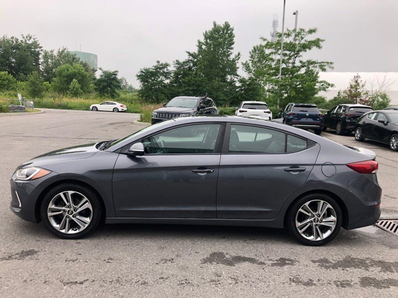 2018 Hyundai Elantra GLS | 2 Sets of Wheels
