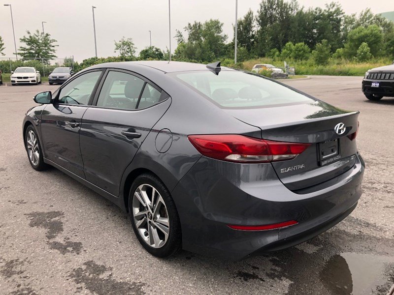 2018 Hyundai Elantra GLS | 2 Sets of Wheels