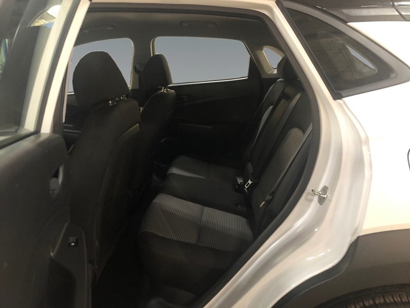 2019 Hyundai Kona 2.0L Preferred FWD w/Two-Tone Roof