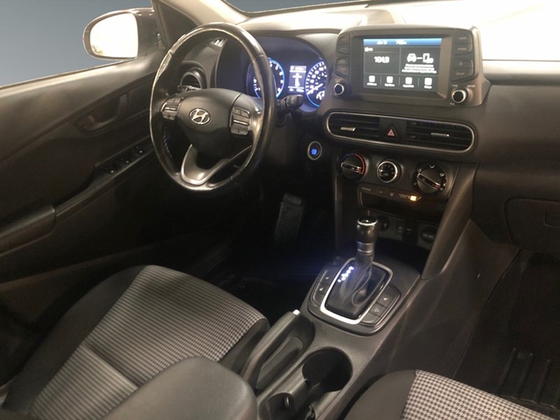 2019 Hyundai Kona 2.0L Preferred FWD w/Two-Tone Roof