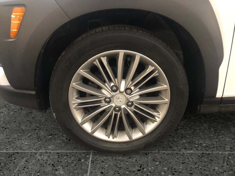 2019 Hyundai Kona 2.0L Preferred FWD w/Two-Tone Roof