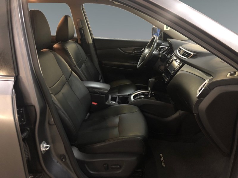 2015 Nissan Rogue AWD 4dr SL