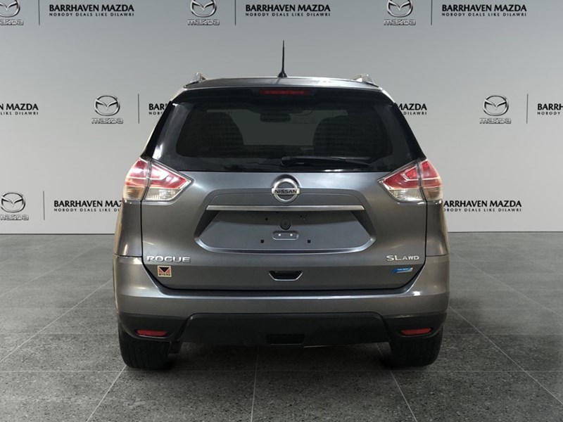 2015 Nissan Rogue AWD 4dr SL