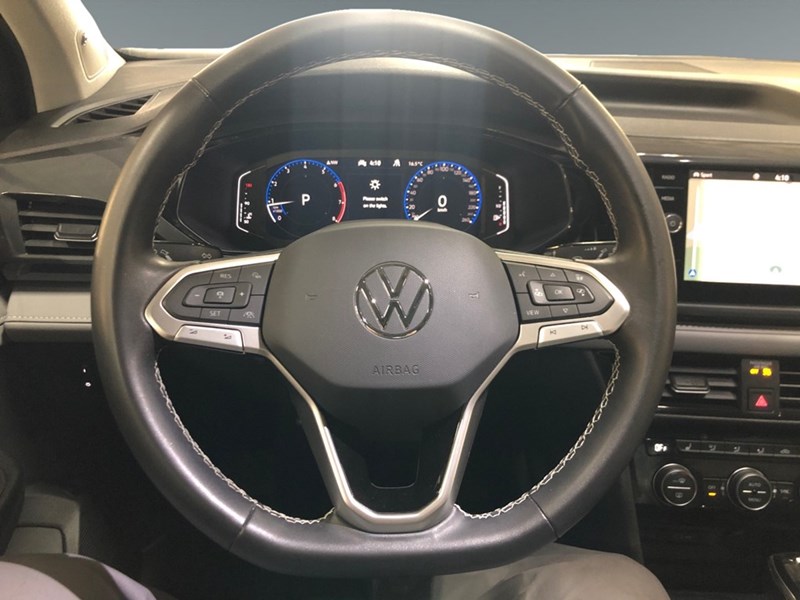 2023 Volkswagen Taos Highline 4MOTION