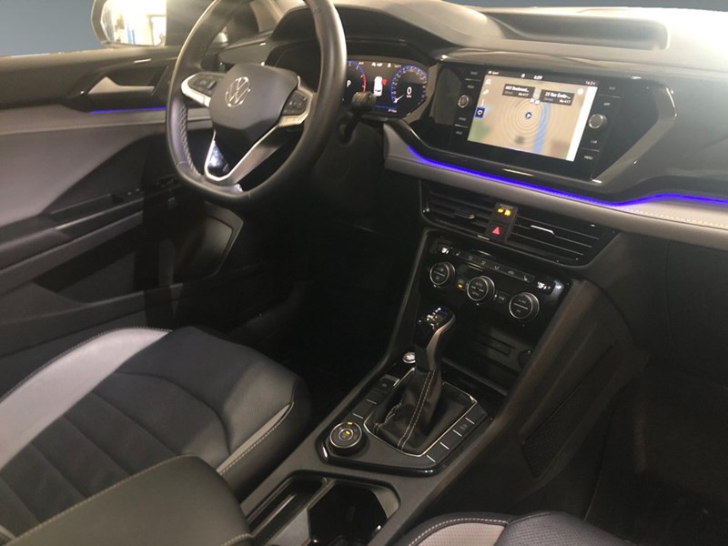 2023 Volkswagen Taos Highline 4MOTION