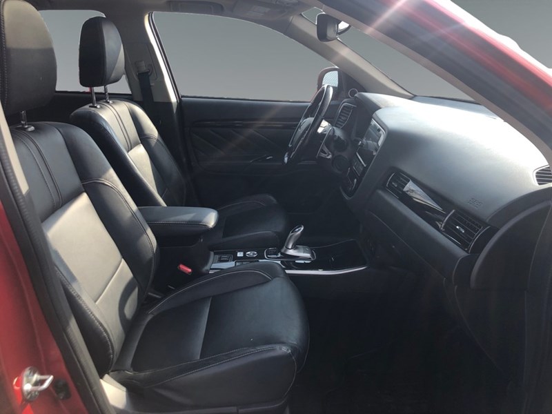 2018 Mitsubishi Outlander Plug-In Hybrid GT S-AWC