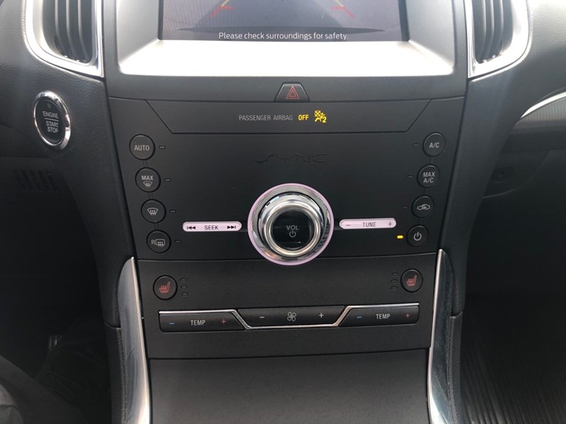 2020 Ford Edge Titanium AWD | 2 Sets of Wheels Included!